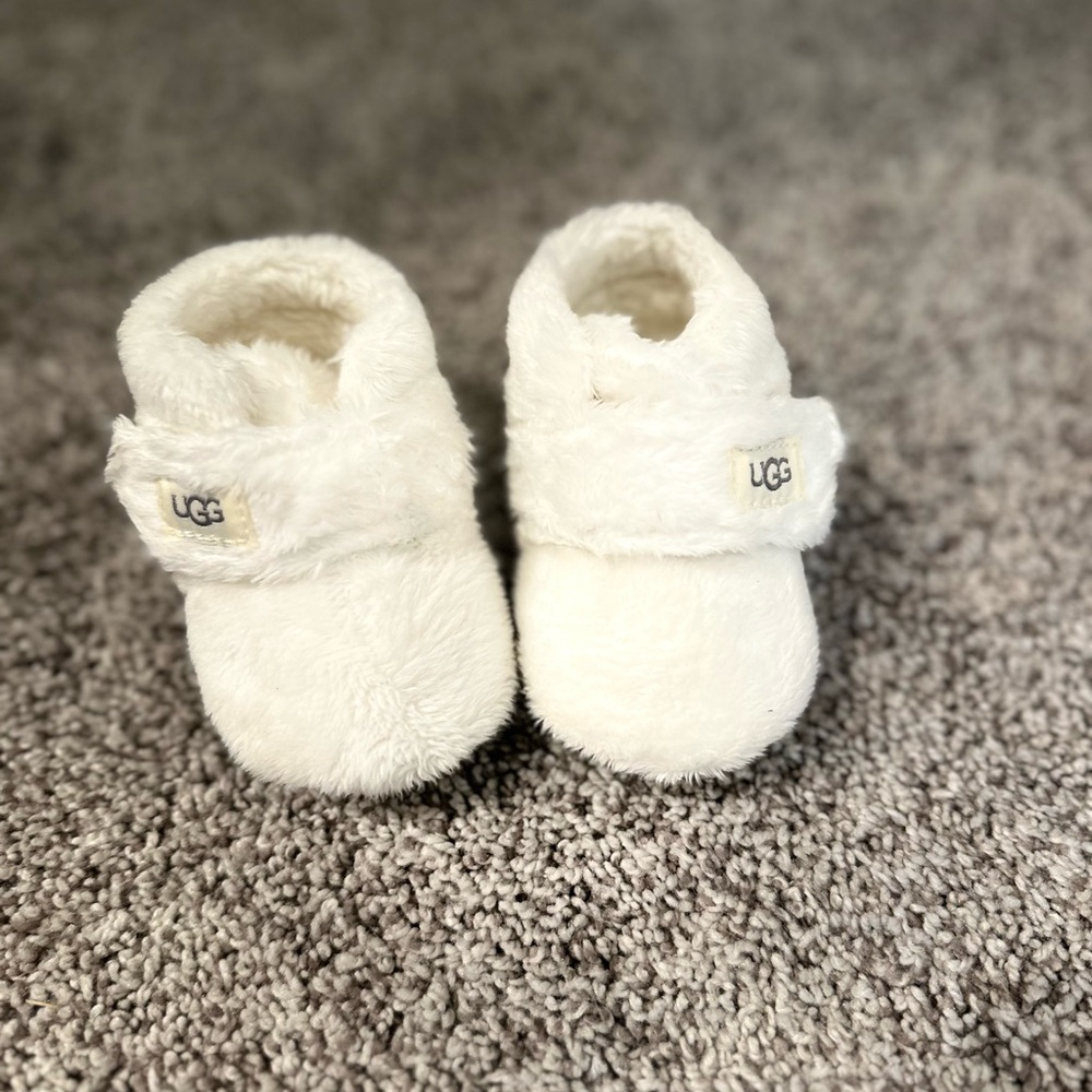 UGG Kids Cream Fuzzy Booties